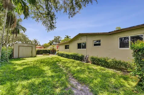 9101 SW 52nd Court Cooper City FL 33328