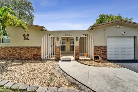 9101 SW 52nd Court Cooper City FL 33328