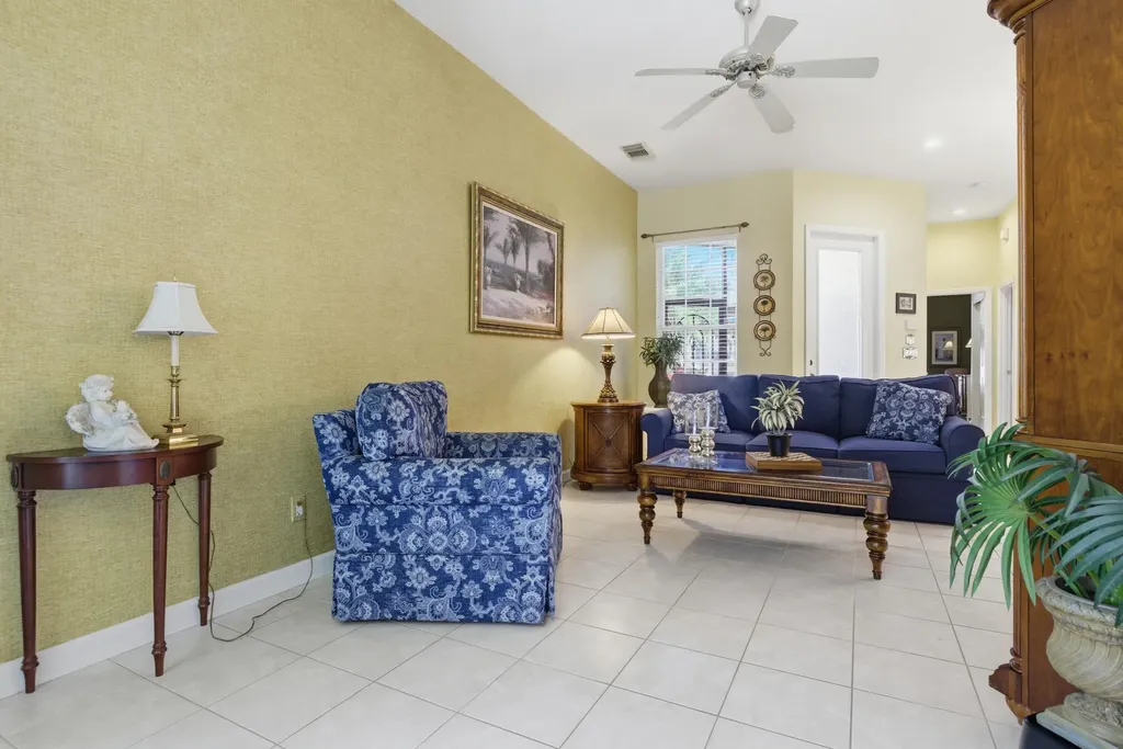 665 SW Andros Circle Port St Lucie FL 34986