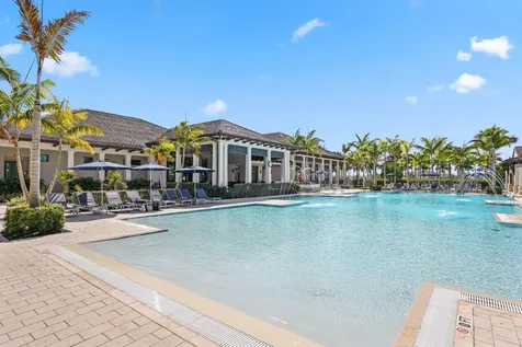 10466 Northbrook Circle Palm Beach Gardens FL 33412