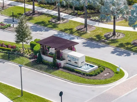 10466 Northbrook Circle Palm Beach Gardens FL 33412