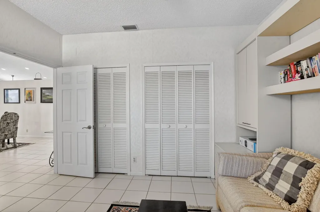 19348 Cherry Hills Terrace Boca Raton FL 33498