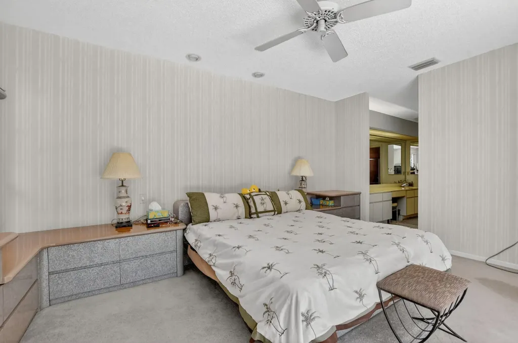 19348 Cherry Hills Terrace Boca Raton FL 33498