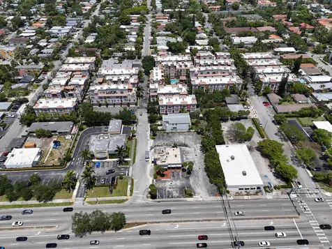 1033 NE 17th Way Fort Lauderdale FL 33304