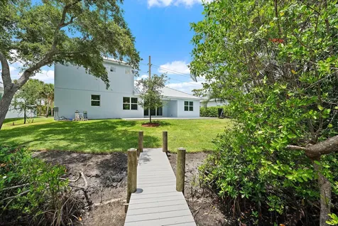 228 SW Indian Groves Drive Stuart FL 34994