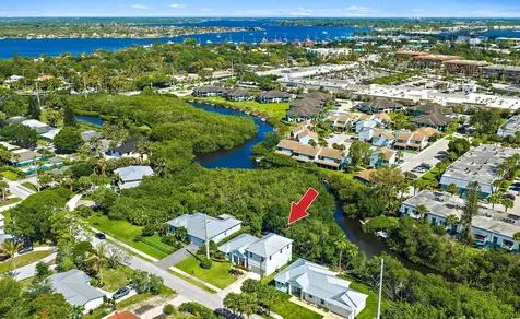 228 SW Indian Groves Drive Stuart FL 34994