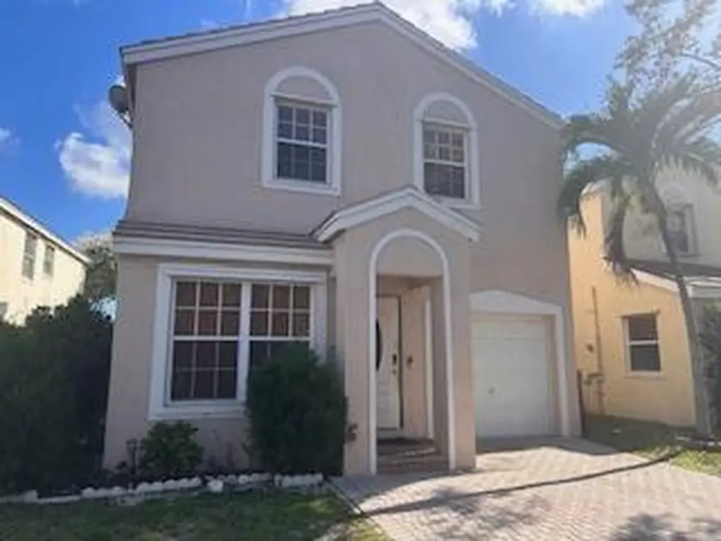 6290 Buena Vista Drive Margate FL 33063