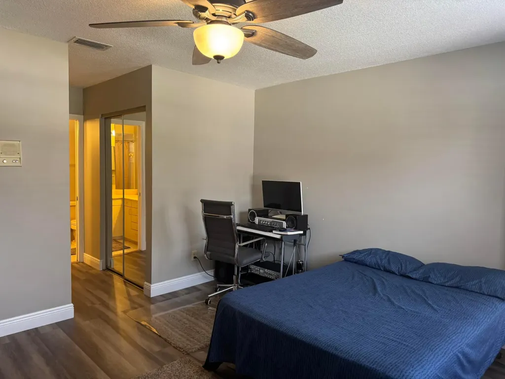 6803 Bitterbush Place Boynton Beach FL 33472