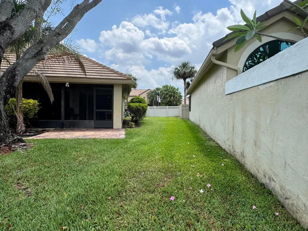 6803 Bitterbush Place Boynton Beach FL 33472