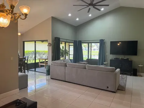 6803 Bitterbush Place Boynton Beach FL 33472