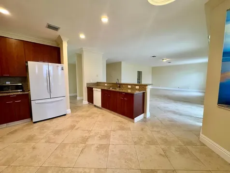 898 Tulip Circle Weston FL 33327
