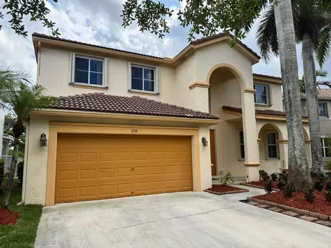 898 Tulip Circle Weston FL 33327