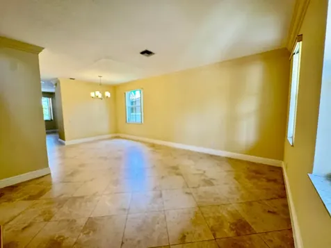 898 Tulip Circle Weston FL 33327