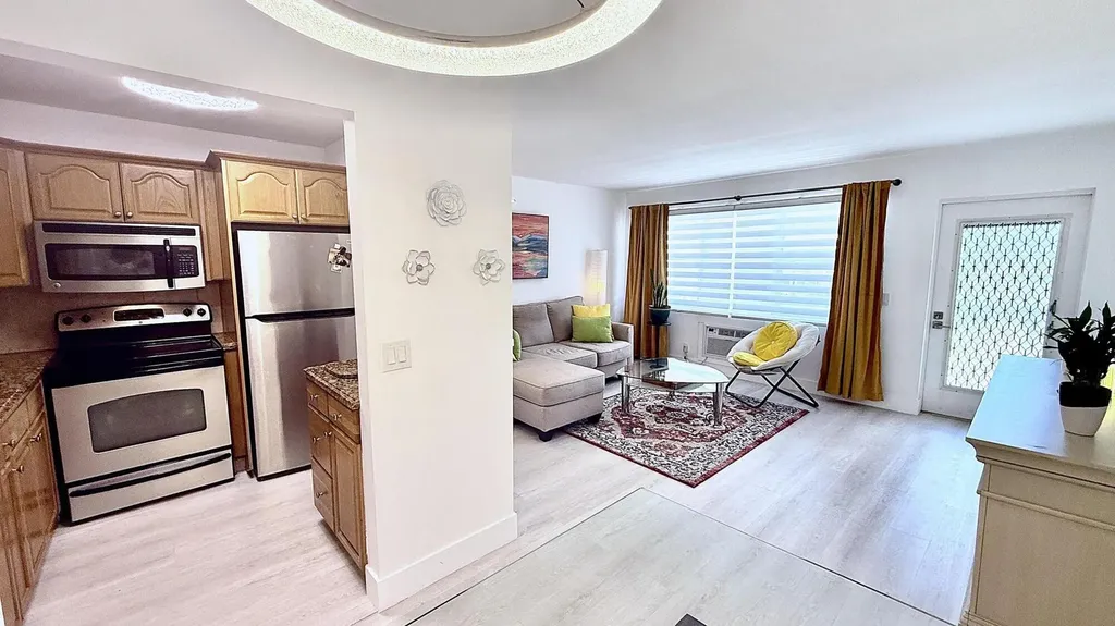 78 Harwood H Crescent Deerfield Beach FL 33442