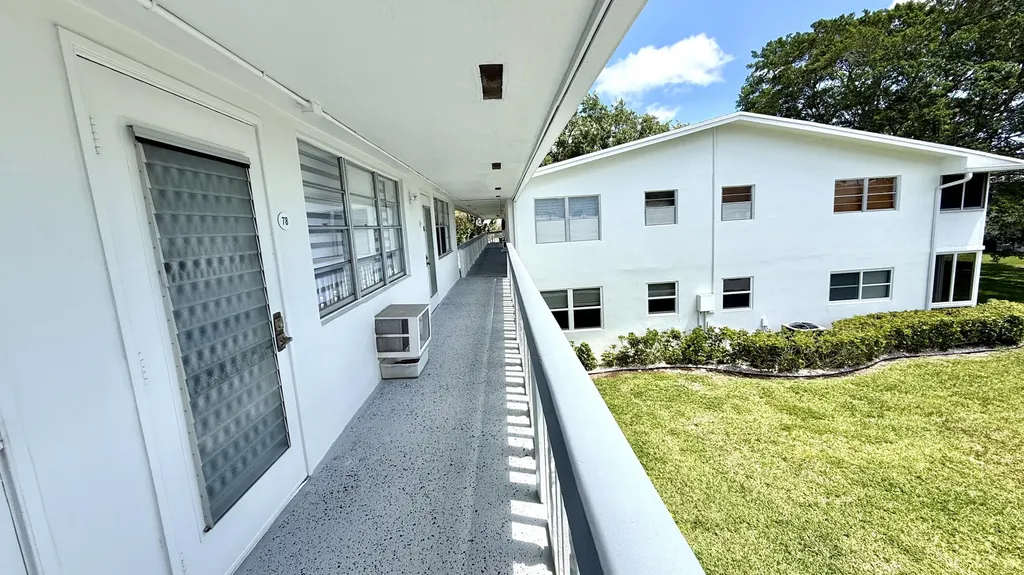 78 Harwood H Crescent Deerfield Beach FL 33442