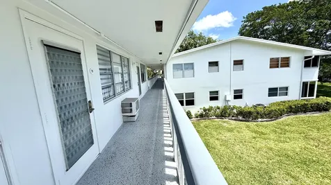 78 Harwood H Crescent Deerfield Beach FL 33442