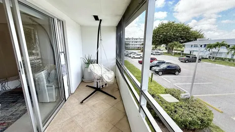 78 Harwood H Crescent Deerfield Beach FL 33442