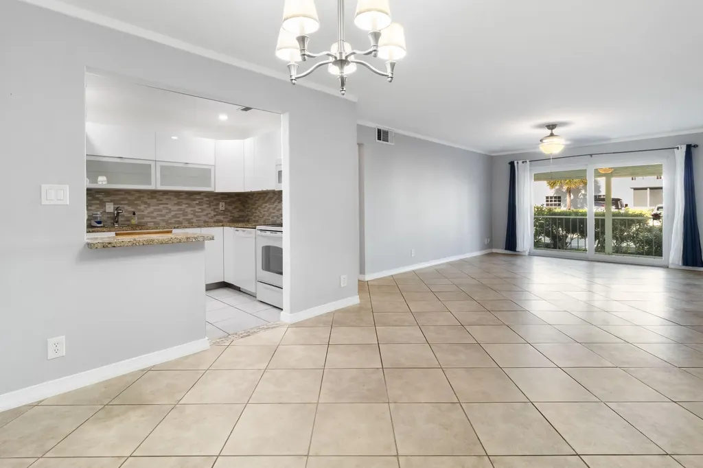 6447 Bay Club Drive Fort Lauderdale FL 33308