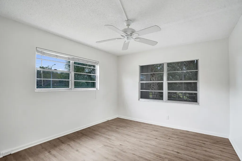 57 Dorset Drive Boca Raton FL 33434