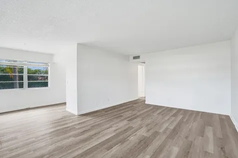 57 Dorset Drive Boca Raton FL 33434