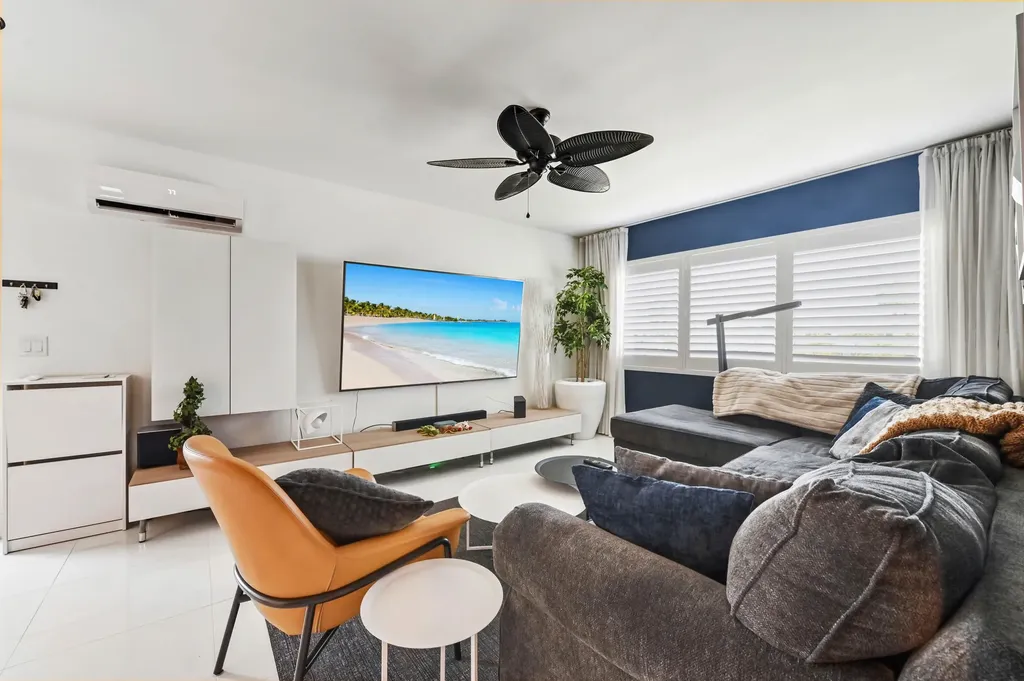900 Atlantic Shores Boulevard Hallandale Beach FL 33009