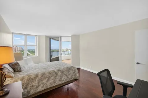 5200 N Ocean Drive Singer Island FL 33404