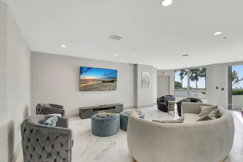 5200 N Ocean Drive Singer Island FL 33404