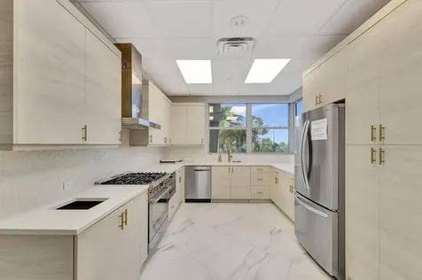 5200 N Ocean Drive Singer Island FL 33404