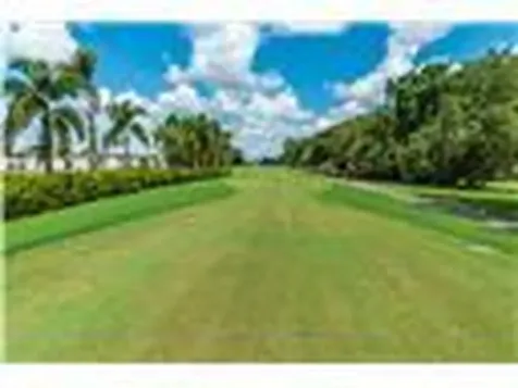 9720 S Hollybrook Lake Drive Pembroke Pines FL 33025