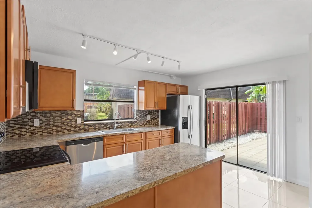 5822 Swordfish Court Tamarac FL 33319
