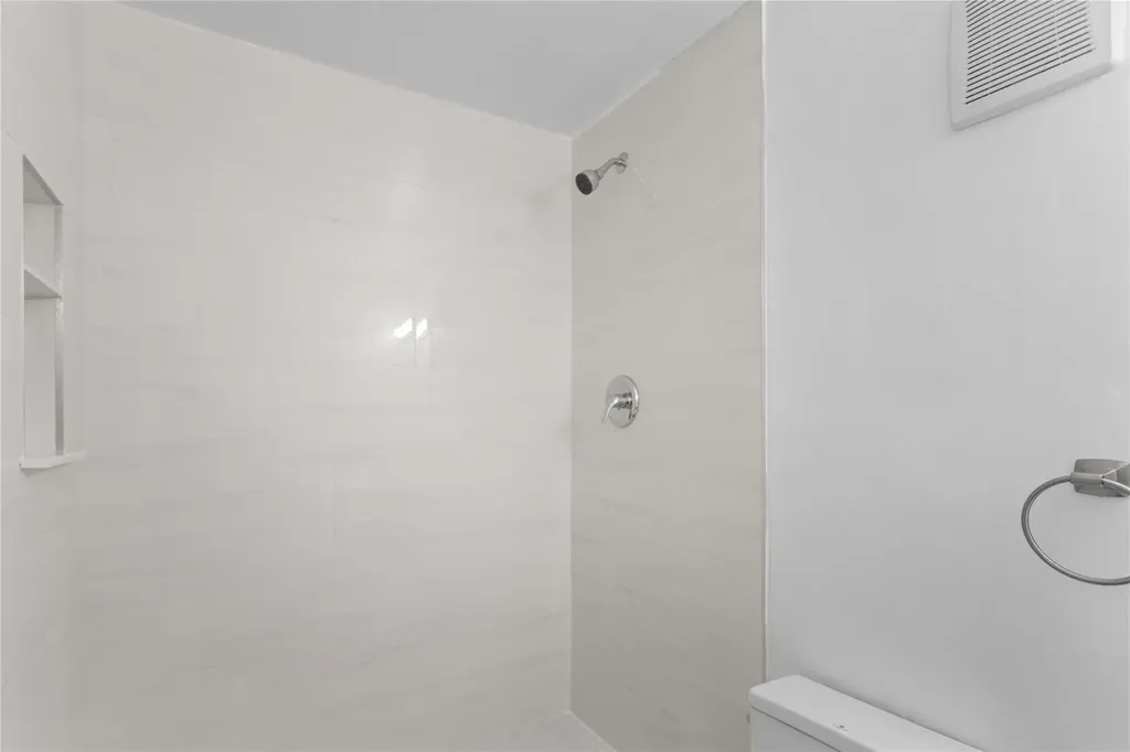 5822 Swordfish Court Tamarac FL 33319