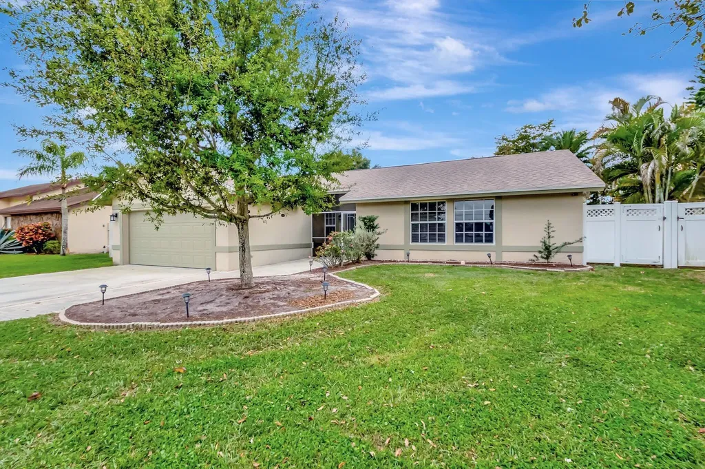 9680 Lancaster Place Boca Raton FL 33434