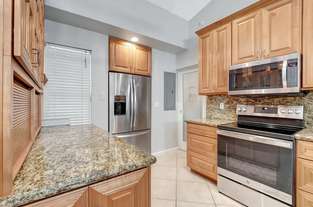 9680 Lancaster Place Boca Raton FL 33434
