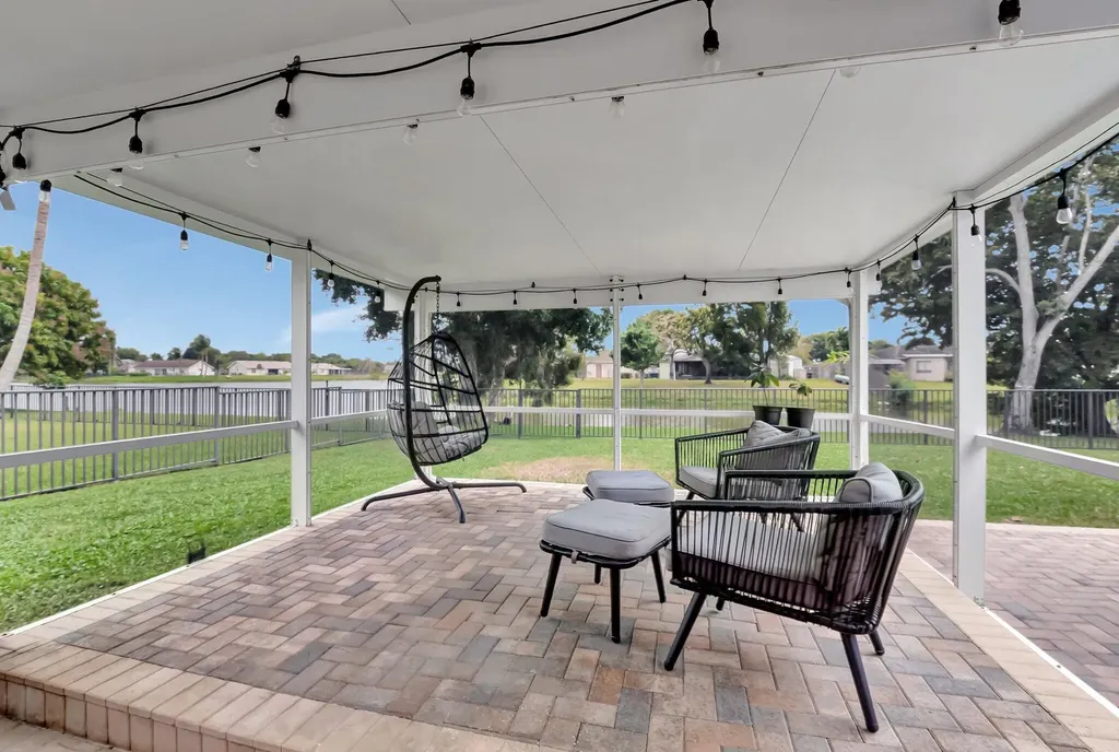 9680 Lancaster Place Boca Raton FL 33434