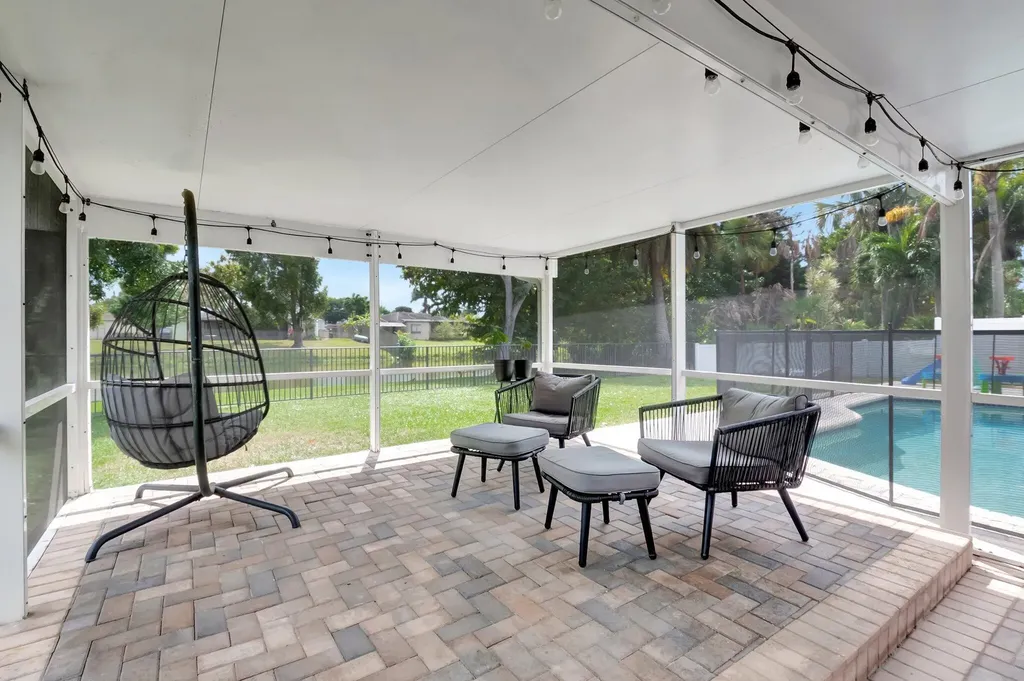 9680 Lancaster Place Boca Raton FL 33434