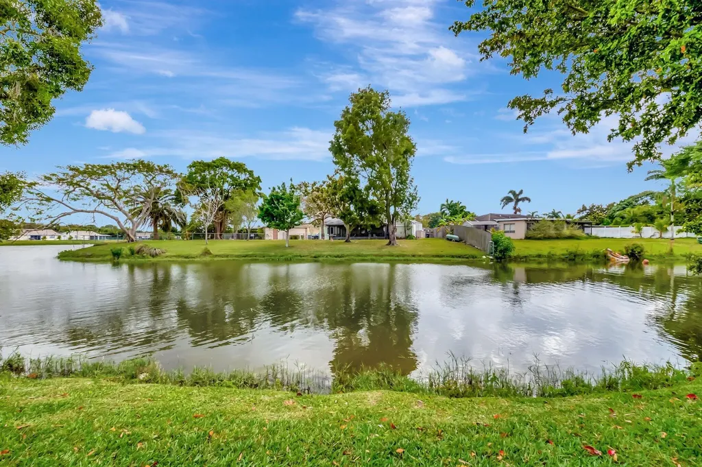 9680 Lancaster Place Boca Raton FL 33434