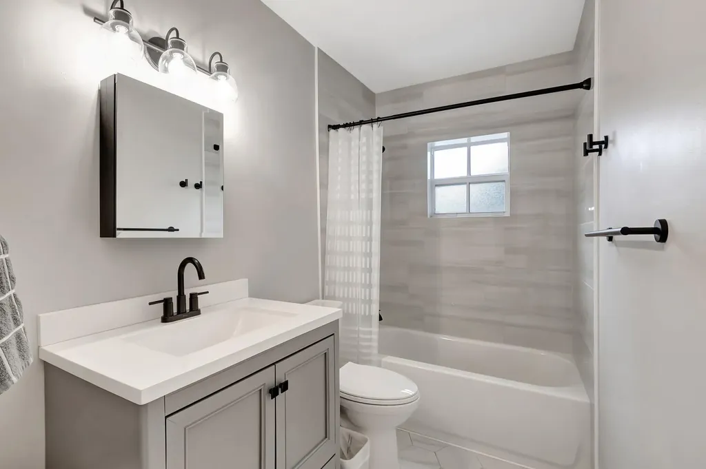 9680 Lancaster Place Boca Raton FL 33434