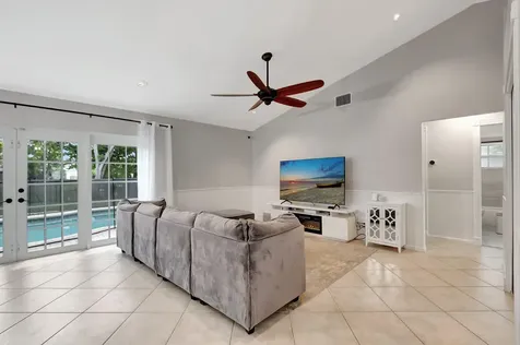 9680 Lancaster Place Boca Raton FL 33434