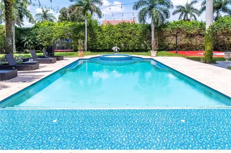 1203 NW 121st Avenue Plantation FL 33323