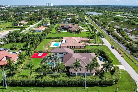 1203 NW 121st Avenue Plantation FL 33323