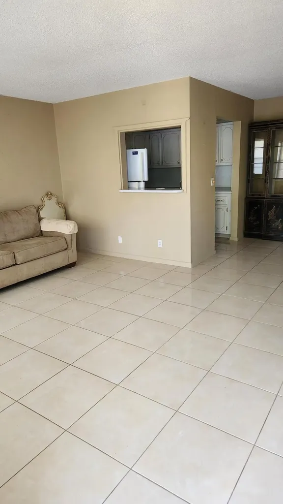 102 Andover D West Palm Beach FL 33417