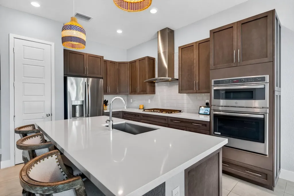 8612 Prospect Lane Parkland FL 33076