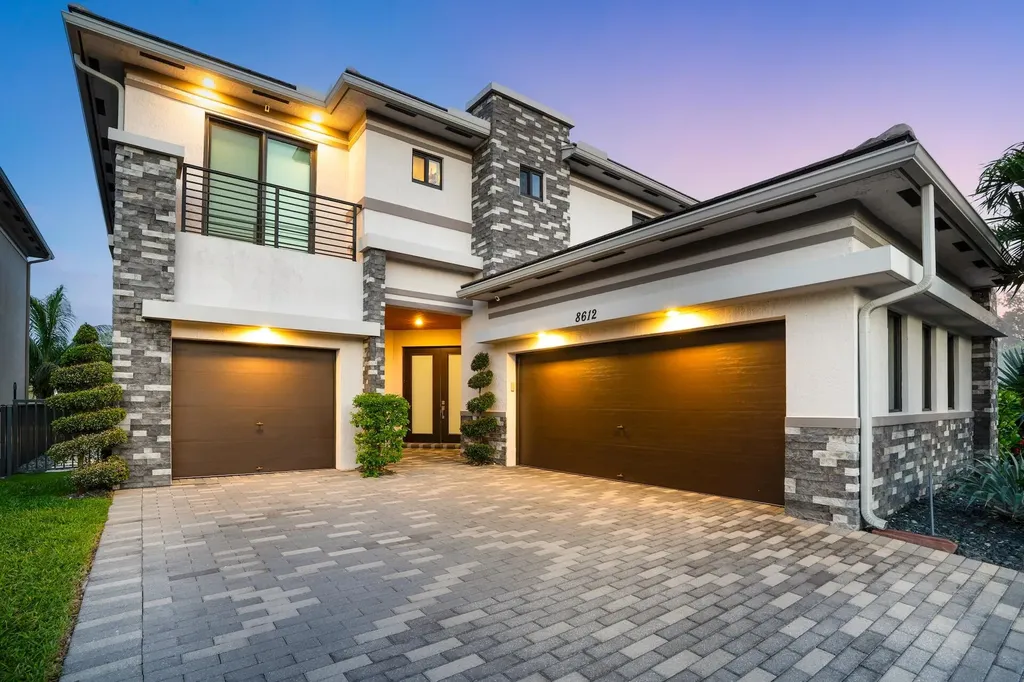 8612 Prospect Lane Parkland FL 33076