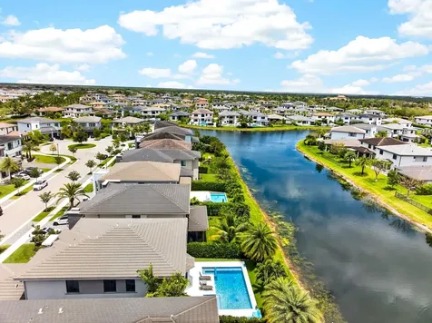 8612 Prospect Lane Parkland FL 33076