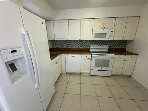 2404 Seaside Drive Greenacres FL 33463