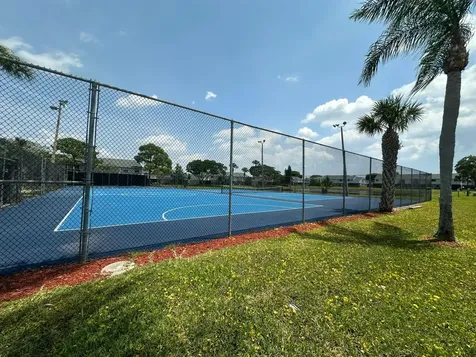 2404 Seaside Drive Greenacres FL 33463