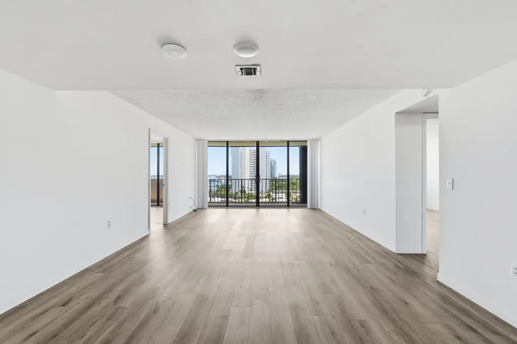 5600 N Flagler Drive West Palm Beach FL 33407