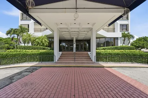 5600 N Flagler Drive West Palm Beach FL 33407