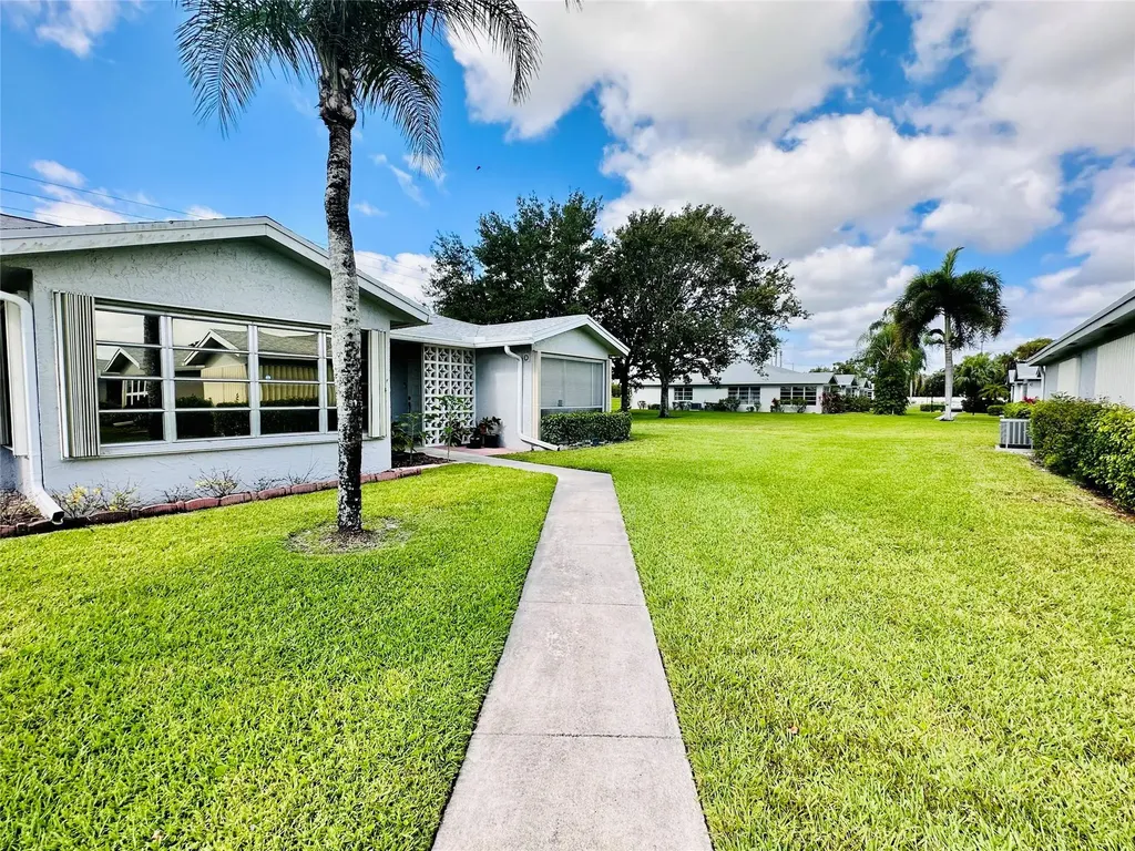 14676 Canalview Drive Delray Beach FL 33484