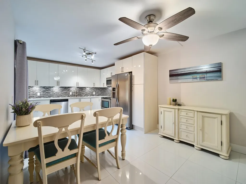 803 8th Lane Palm Beach Gardens FL 33418
